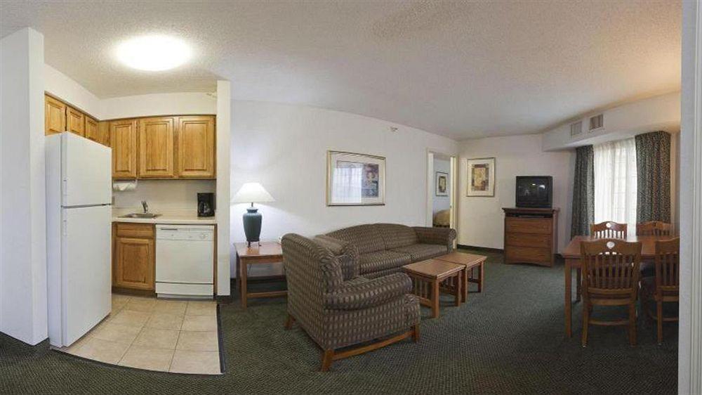 Candlewood Suites Eagan - Mall Of America Area By Ihg Buitenkant foto